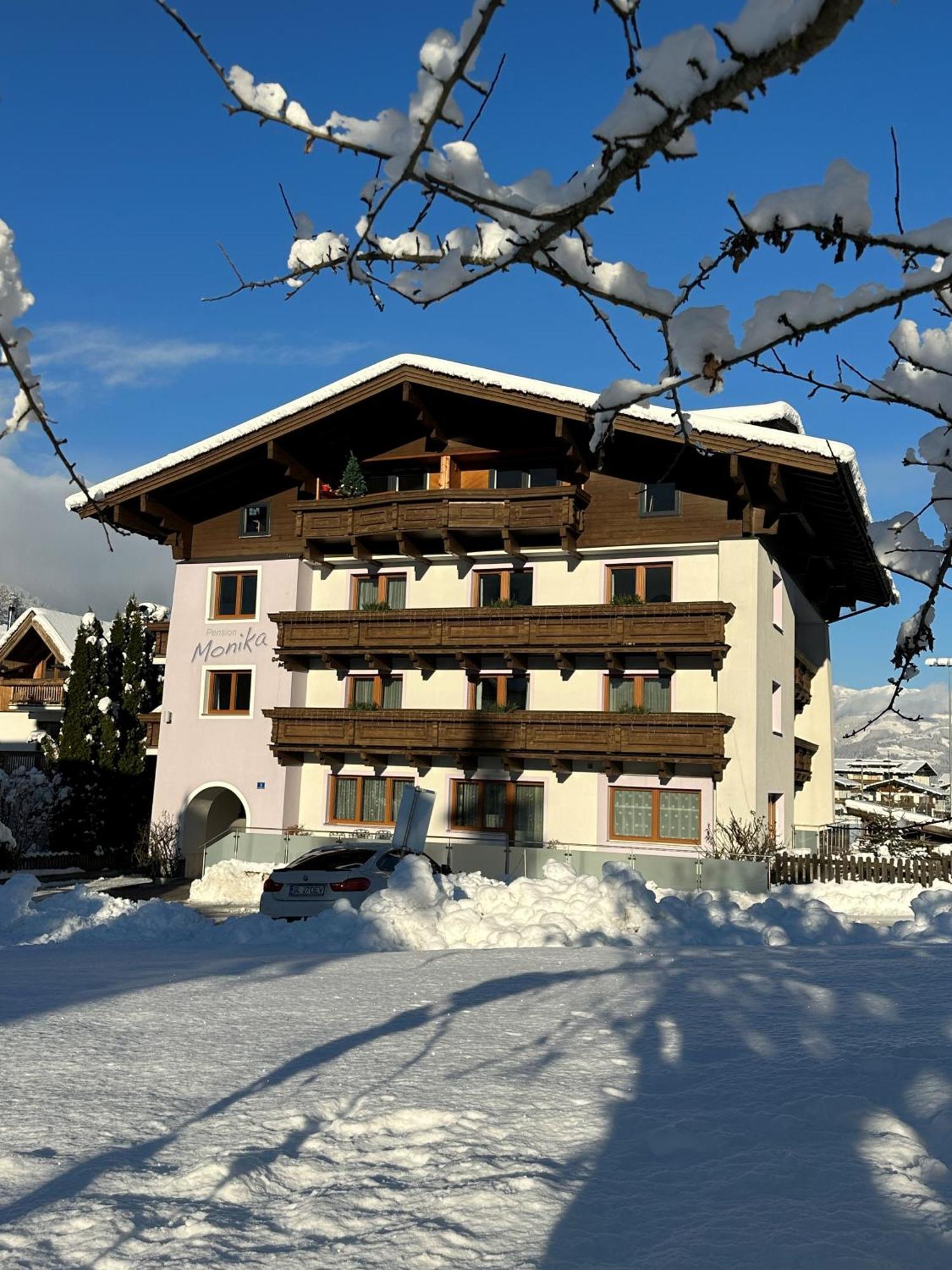 Pension Monika, Your B&B Including Summercard Kaprun Ngoại thất bức ảnh